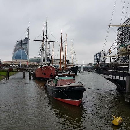 Ferienwohnung Koralle - Am Wasser Бремерхафен Экстерьер фото