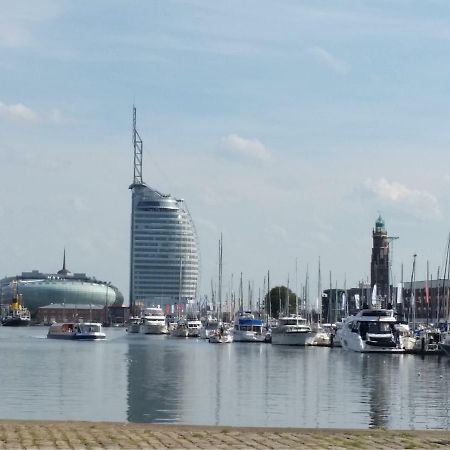 Ferienwohnung Koralle - Am Wasser Бремерхафен Экстерьер фото